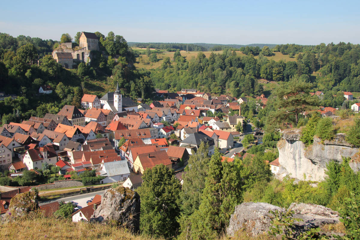 Blick auf Pottenstein